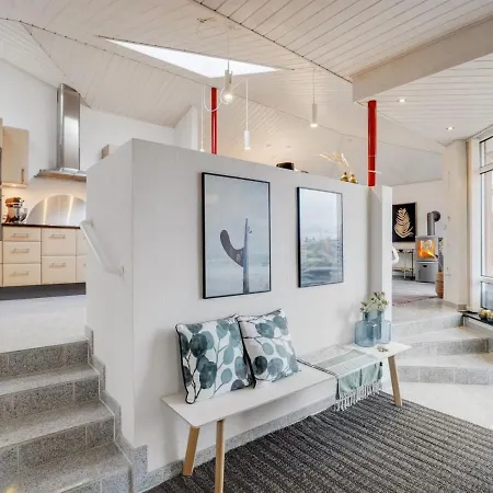 Holiday home Fris - 100m From The Sea In Nw Jutland By Interhome *